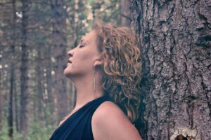 Personas con depresión silenciosa pueden sufrir alteraciones en el ánimo.