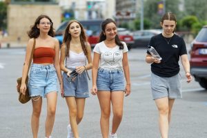 la socialización es la necesidad de pertenecer a un grupo