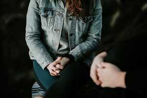 si tienes problemas de relación la psicoterapia de grupo te puede ayudar