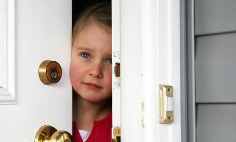 El hogar da seguridad a los niños.